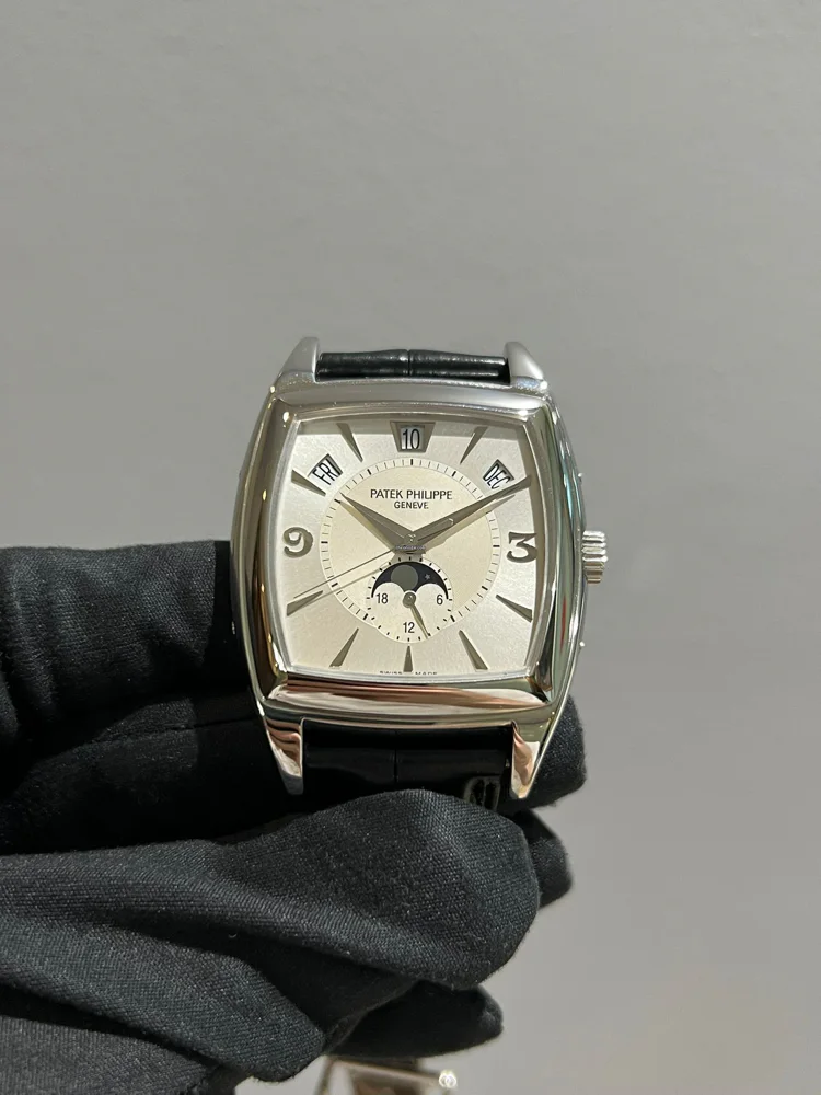 Patek Philippe Gondolo 5135G-001